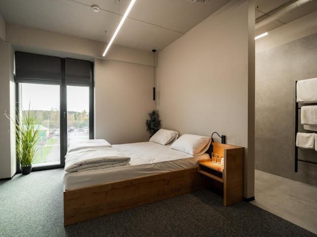 Hotel Miramar Smart Room โคเวล ภายนอก รูปภาพ