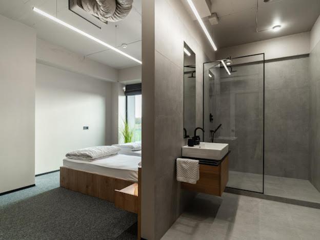 Hotel Miramar Smart Room โคเวล ภายนอก รูปภาพ