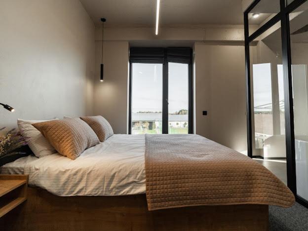 Hotel Miramar Smart Room โคเวล ภายนอก รูปภาพ