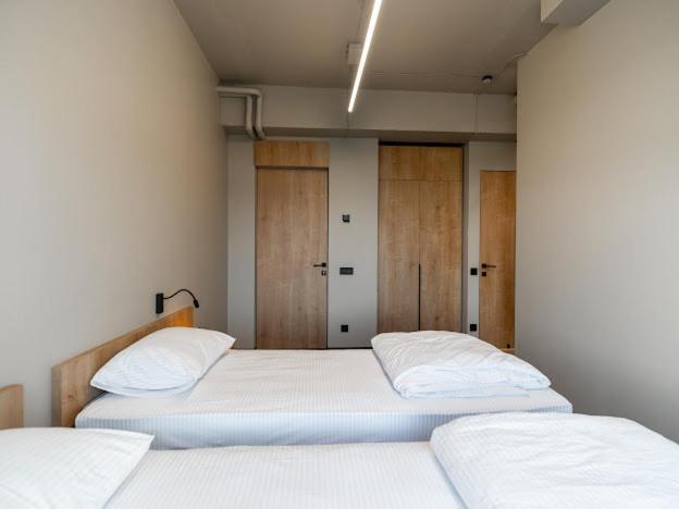 Hotel Miramar Smart Room โคเวล ภายนอก รูปภาพ