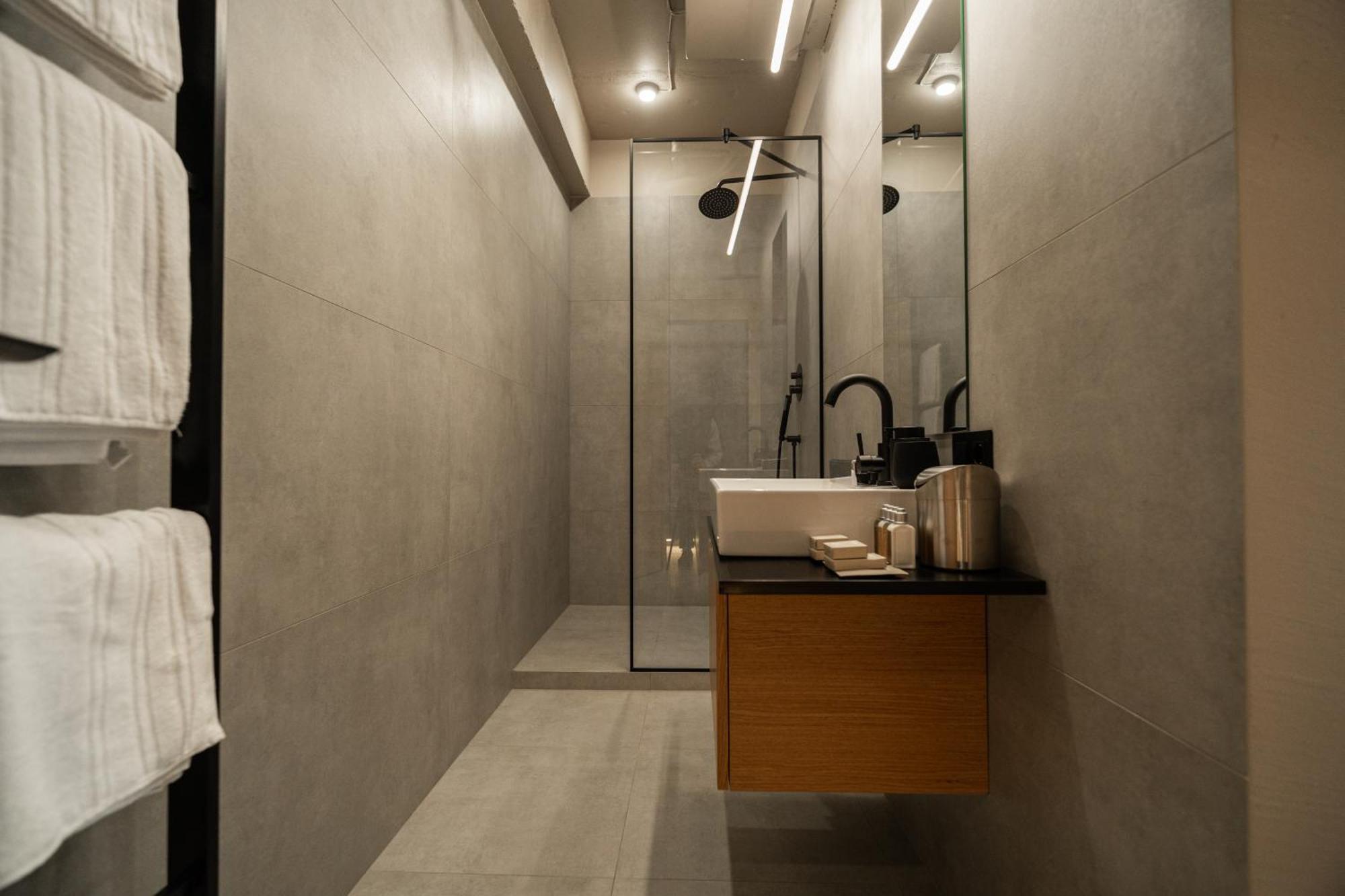 Hotel Miramar Smart Room โคเวล ภายนอก รูปภาพ