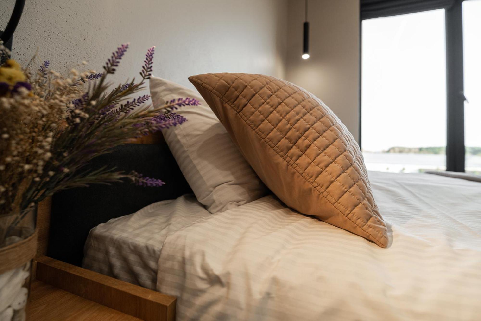 Hotel Miramar Smart Room โคเวล ภายนอก รูปภาพ