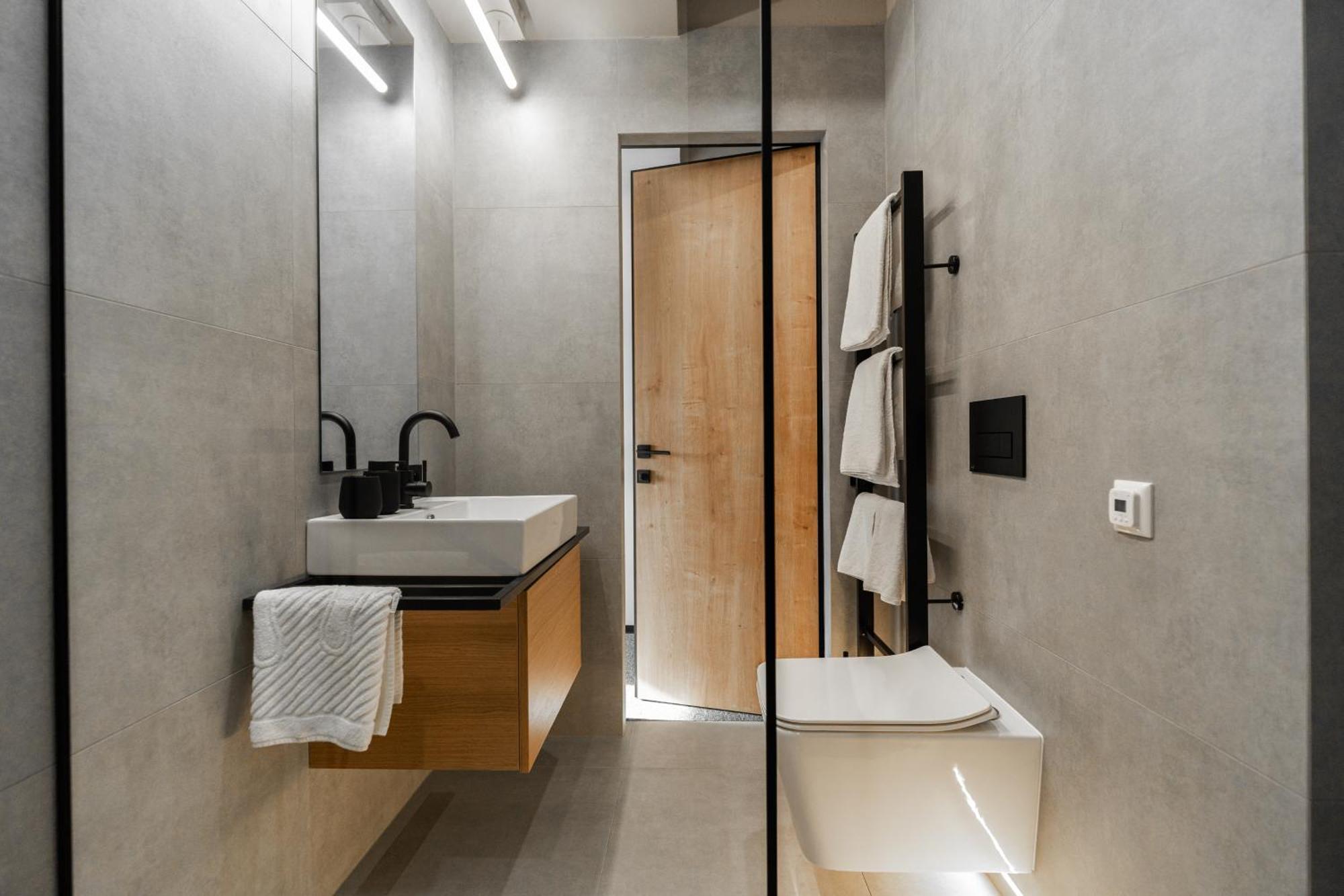 Hotel Miramar Smart Room โคเวล ภายนอก รูปภาพ